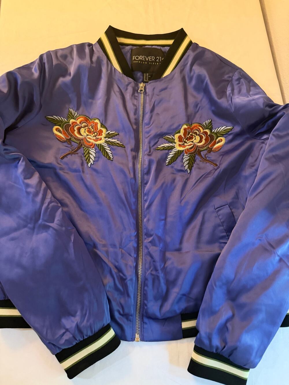 Forever 21 Plus 0X XL Purple Satin Floral Embroidered New York Bomber Jacket